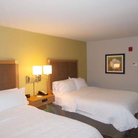 Hampton Inn Вейнсборо Екстер'єр фото